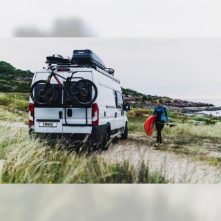 2 - Porta-bicicletas preto Thule Elite Van XT compatível com camper Ducato Jumper 2 bicicletas